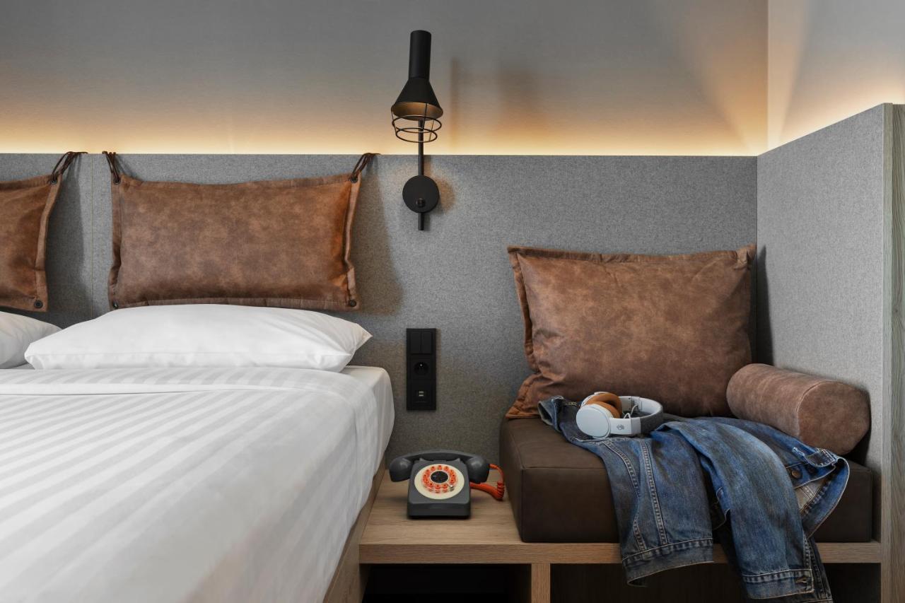 Hotel Moxy 3*